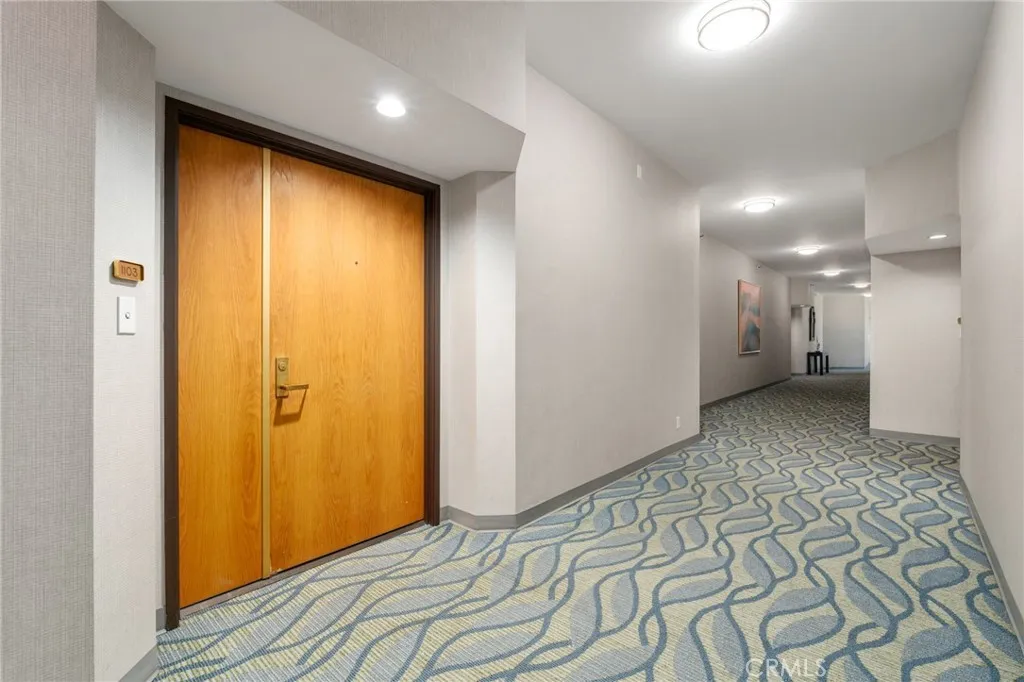 1310 E Ocean Boulevard 1103, Long Beach, California 90802 home-pic-2